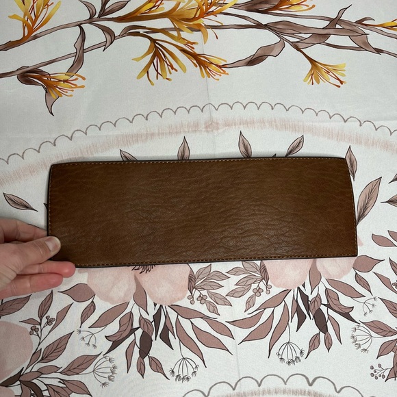 Calvin Klein Sonoma Reversible Tote - Picture 10 of 10